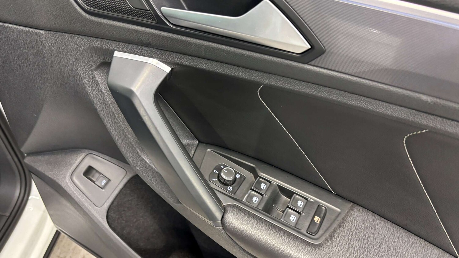 Used Volkswagen Tiguan for sale - 78118938: Photo 12