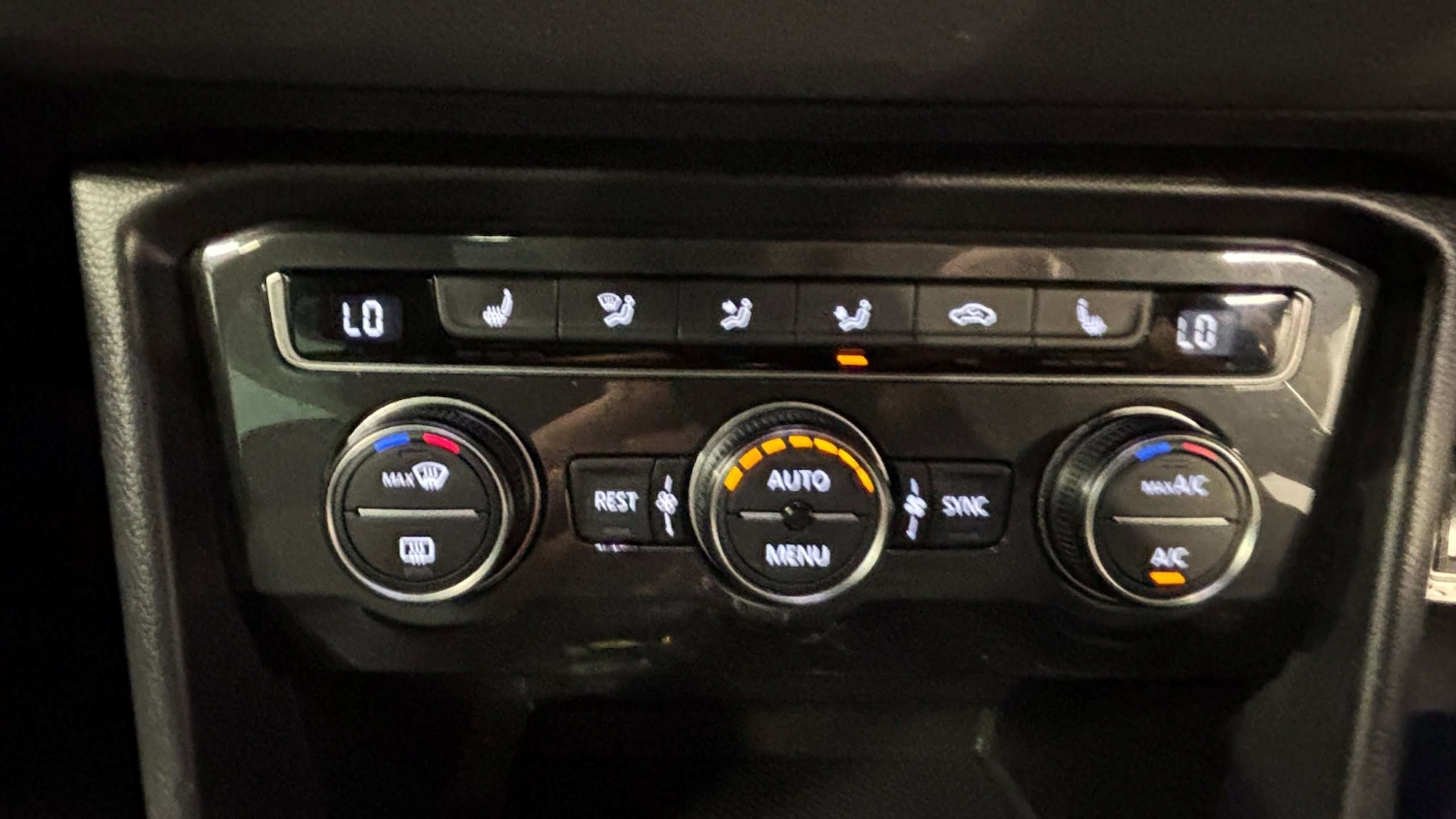 Used Volkswagen Tiguan for sale - 78118938: Photo 28