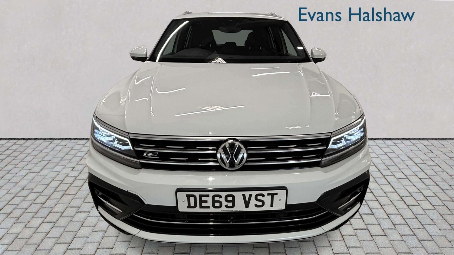 Used Volkswagen Tiguan for sale - 78118938: Photo 4