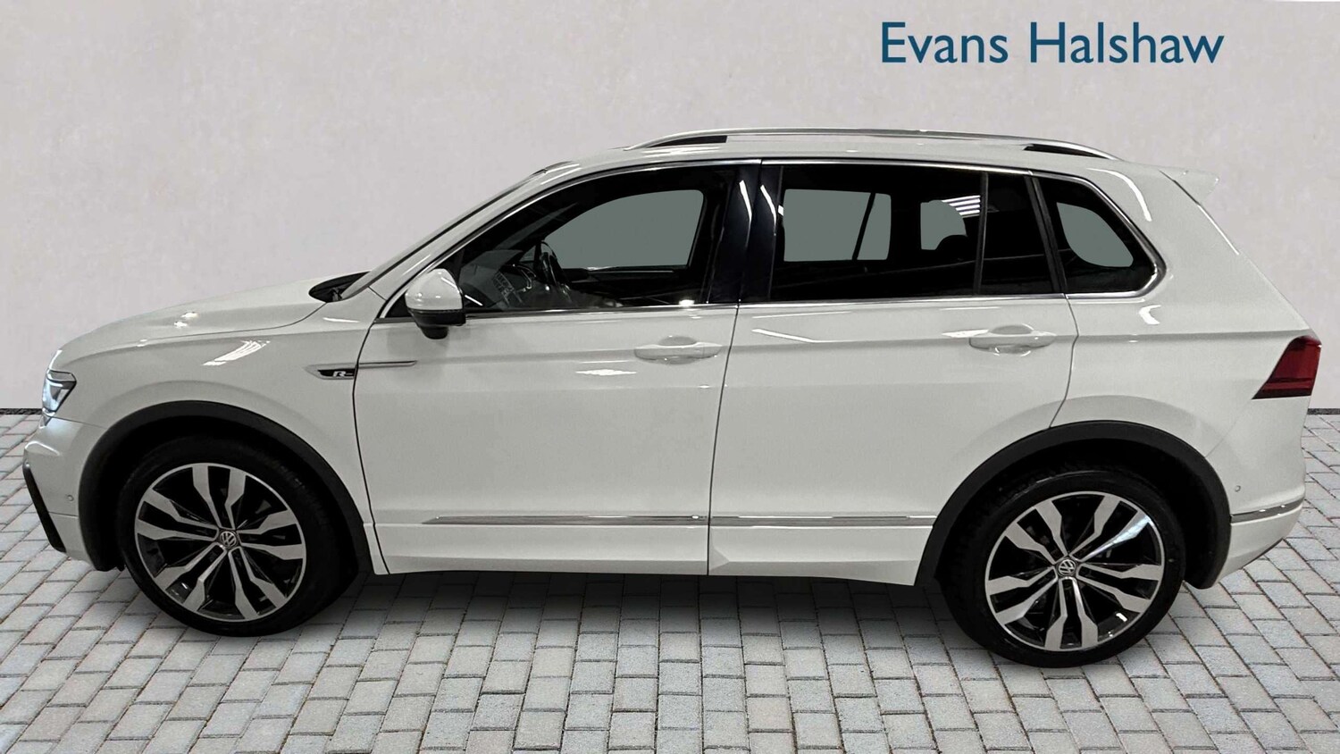 Used Volkswagen Tiguan for sale - 78118938: Photo 6