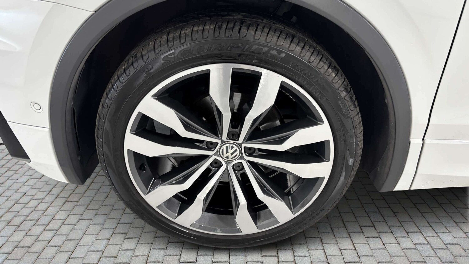 Used Volkswagen Tiguan for sale - 78118938: Photo 8