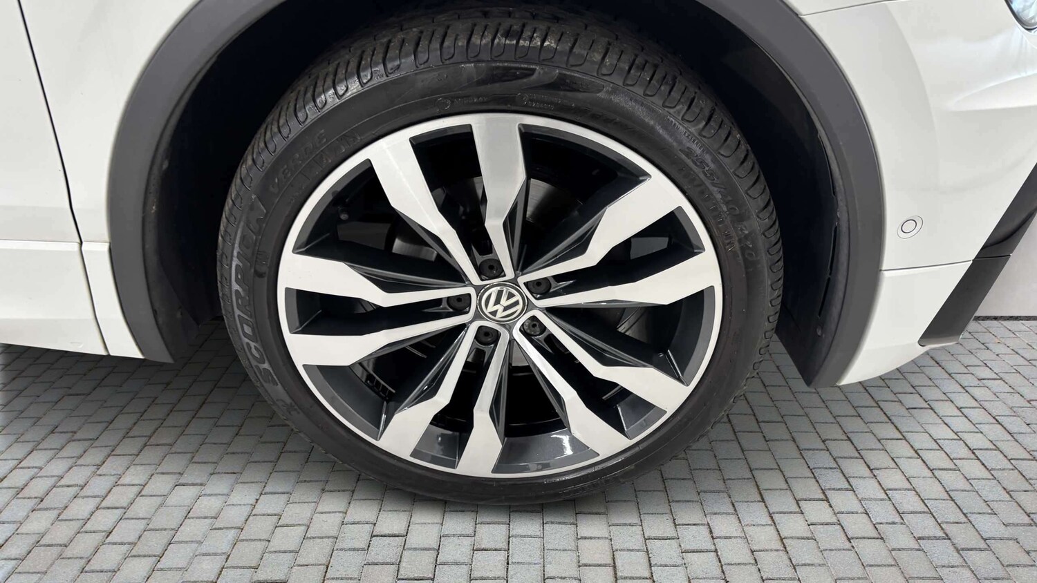 Used Volkswagen Tiguan for sale - 78118938: Photo 9