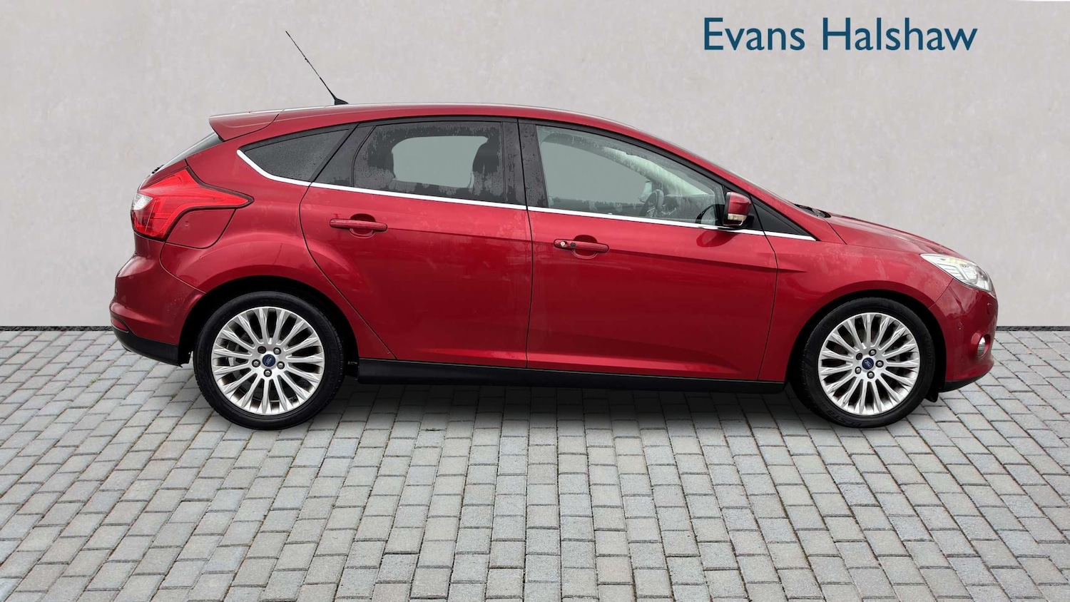 Used Ford Focus 2011 for sale - 76564382: Photo 3