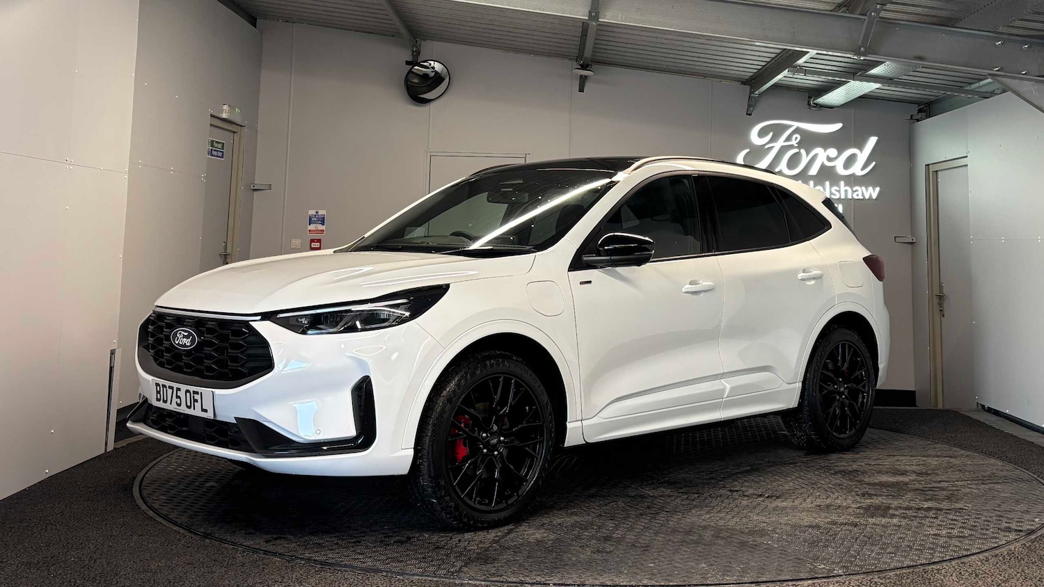 Used Ford Kuga 2025 for sale - 77135051: Photo 3