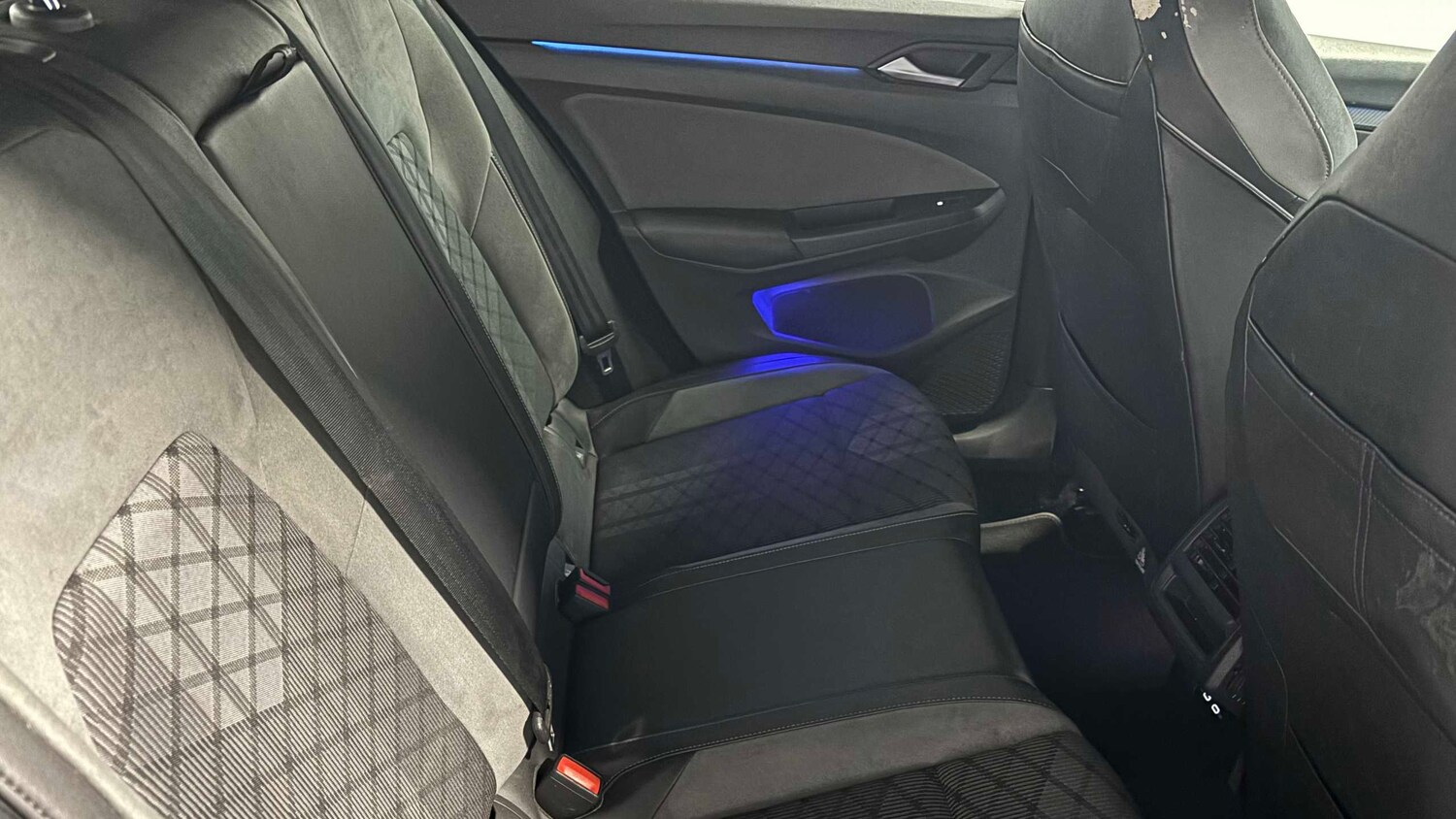 Used Volkswagen Golf 2020 for sale - 77787017: Photo 25