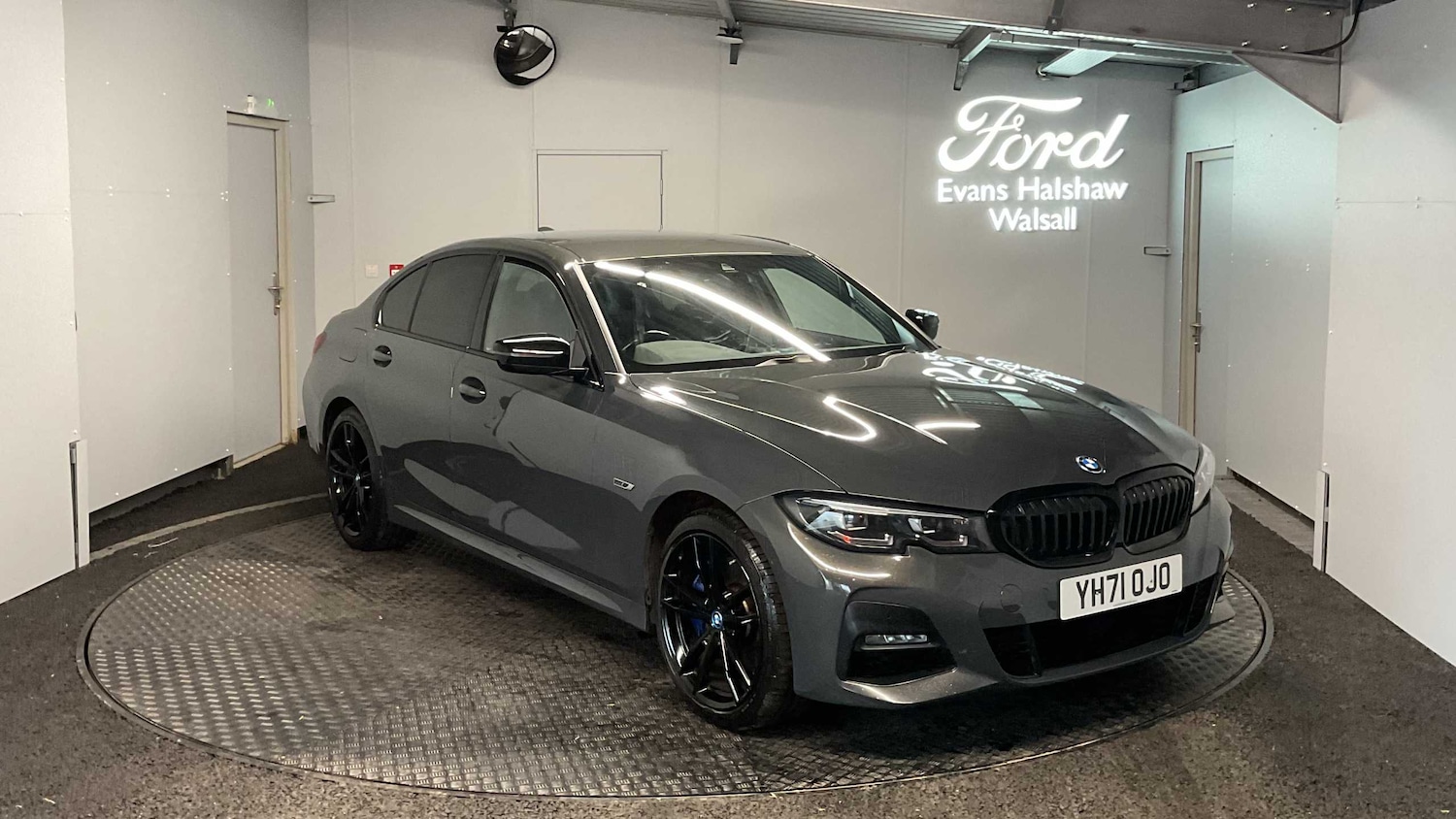 Used BMW 3 Series 2021 for sale - 76442508: Photo 1