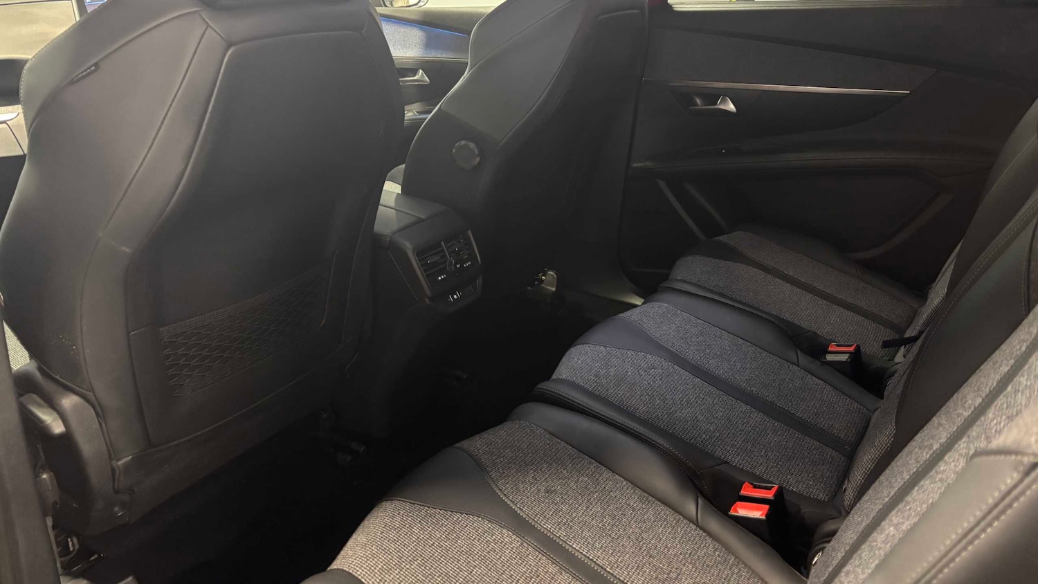 Used Peugeot 5008 2020 for sale - 76889712: Photo 25