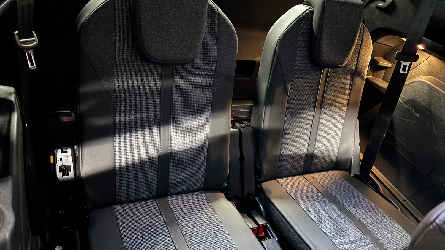 Used Peugeot 5008 2020 for sale - 76889712: Photo 29