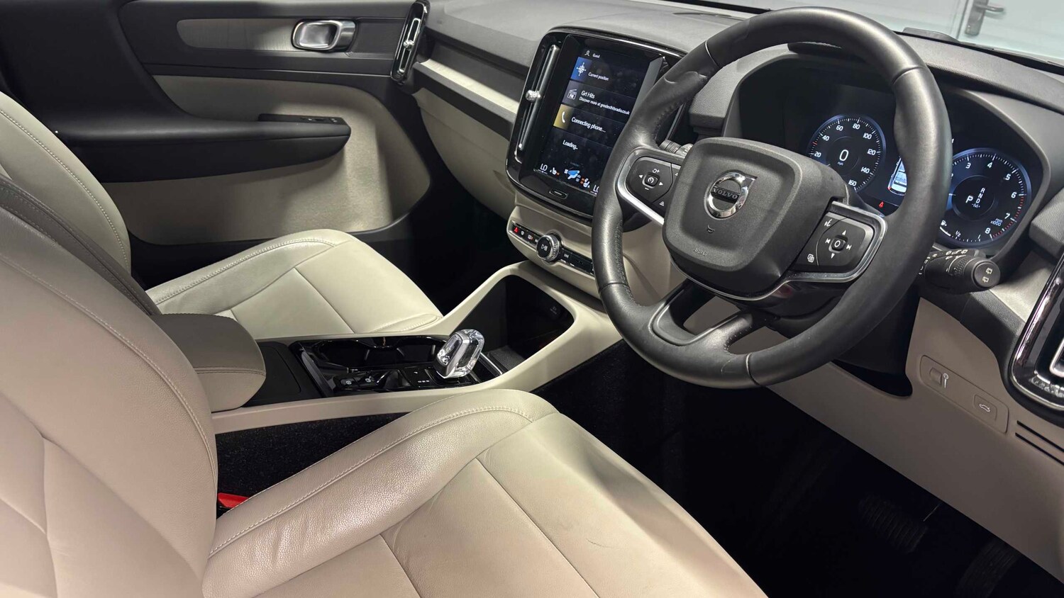 Used Volvo XC40 2020 for sale - 77134786: Photo 13