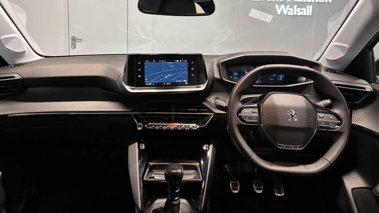 Used Peugeot 208 2023 for sale - 77472619: Photo 24