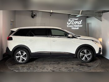 Used Peugeot 5008 2020 for sale - 77979551: Photo