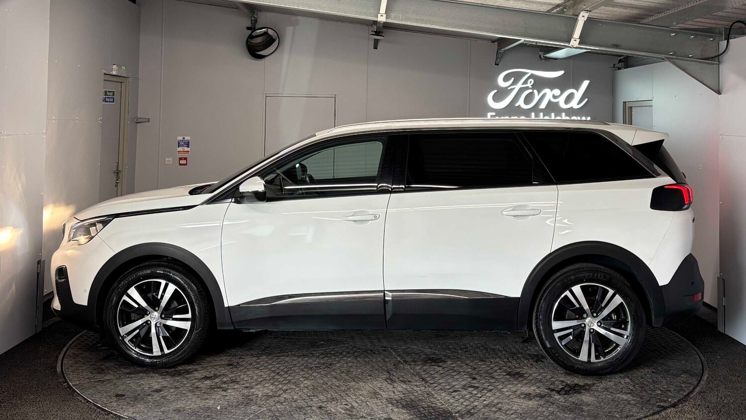 Used Peugeot 5008 2020 for sale - 77979551: Photo 8