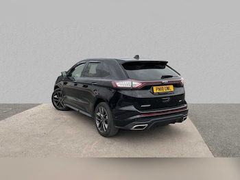 Used Ford Edge 2018 for sale - 76262336: Photo 2