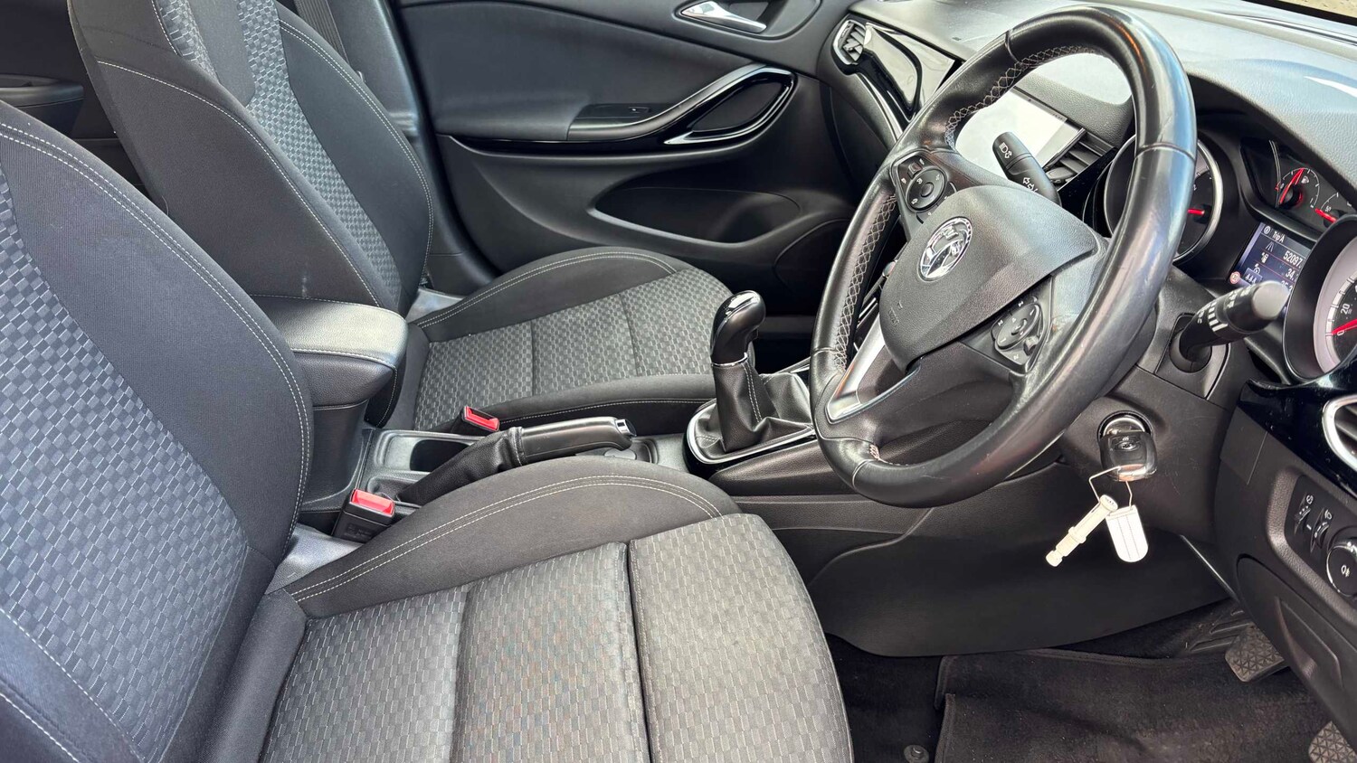 Used Vauxhall Astra for sale - 77842490: Photo 7