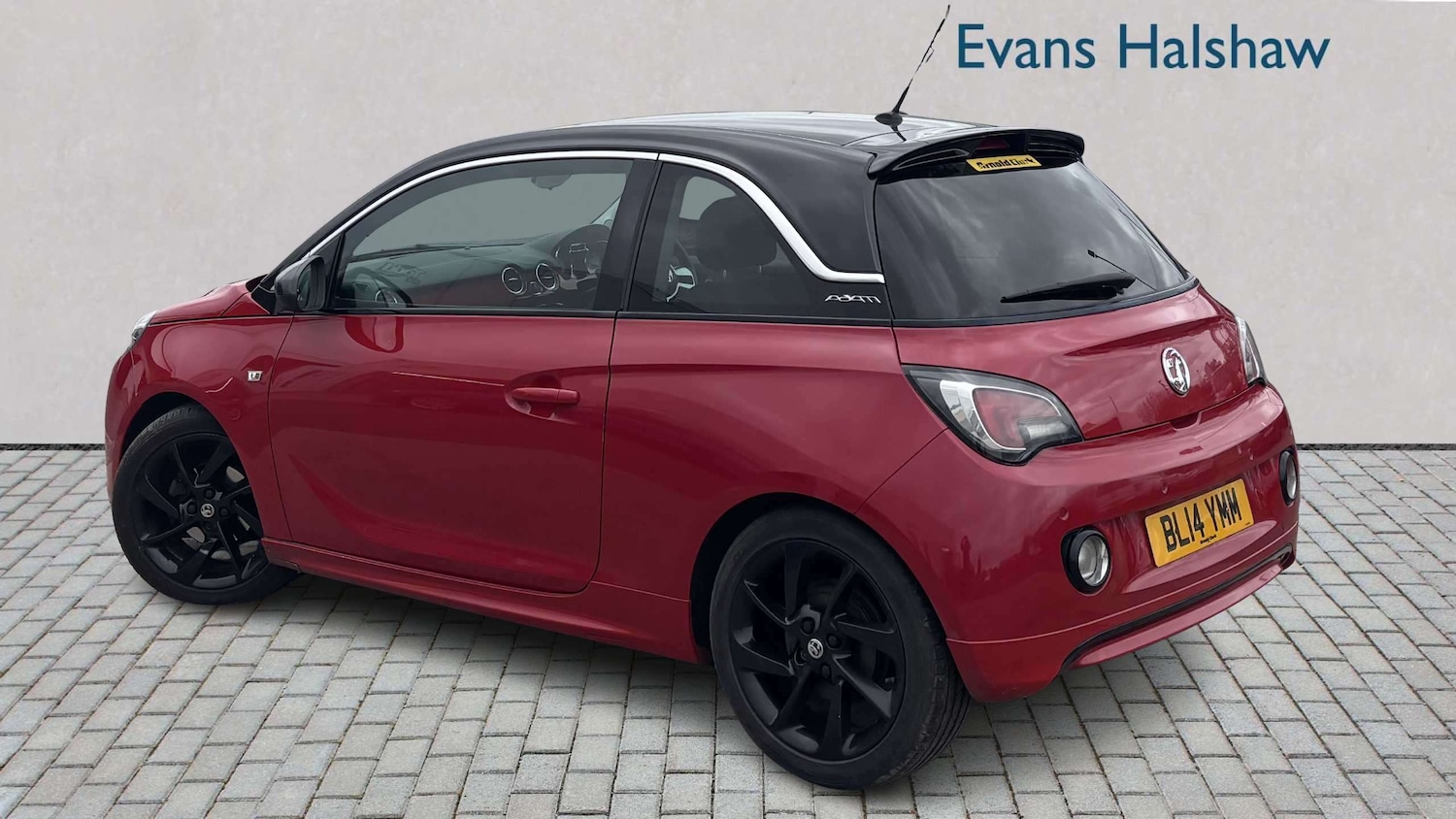 Used Vauxhall ADAM 2014 for sale - 77811008: Photo 2
