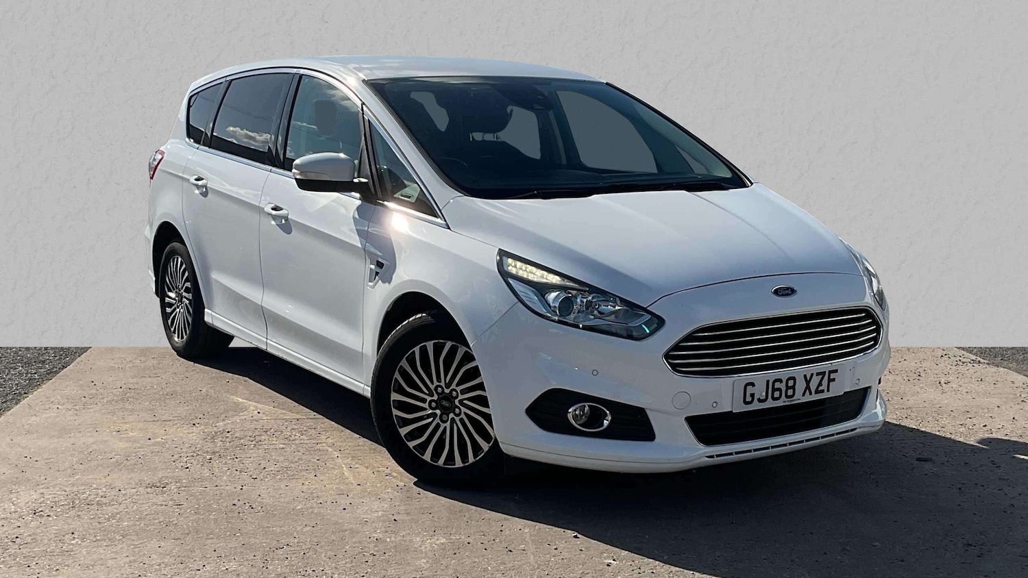 Used Ford S-Max 2018 for sale - 76125893: Photo 1