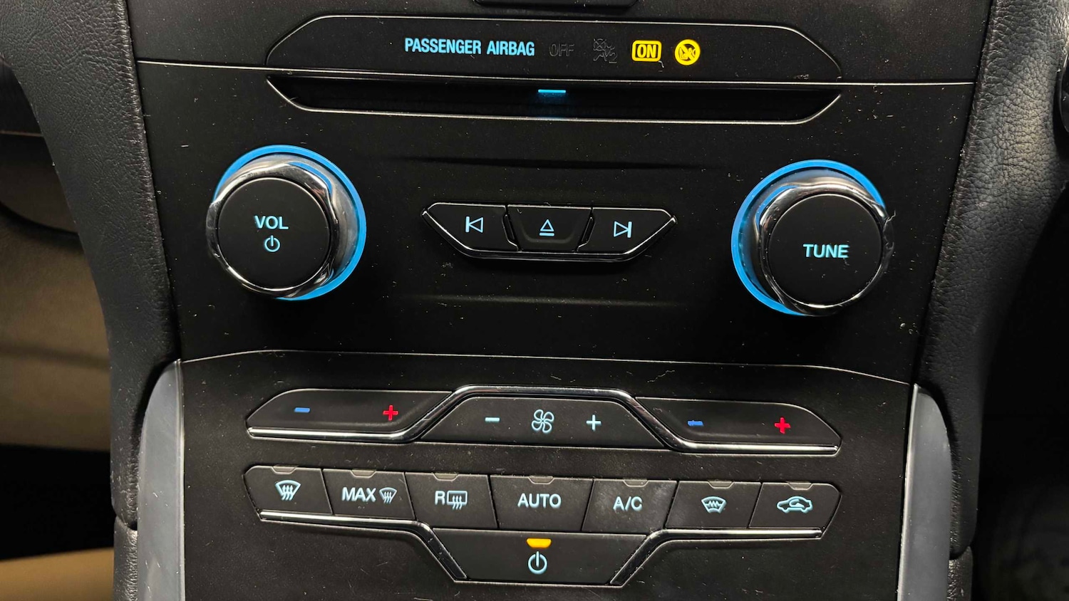 Used Ford S-Max 2018 for sale - 76125893: Photo 20