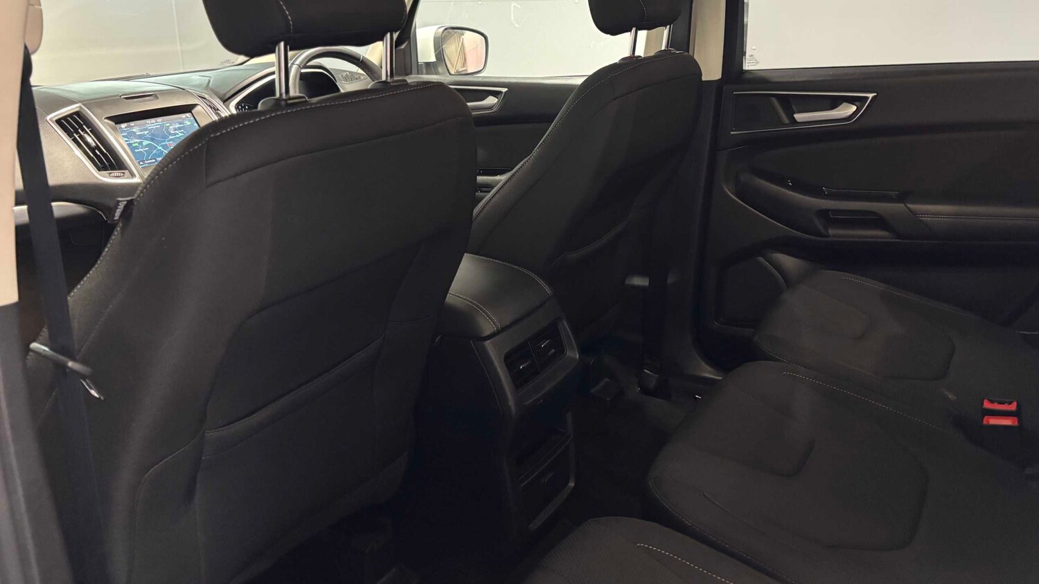 Used Ford S-Max 2018 for sale - 76125893: Photo 25