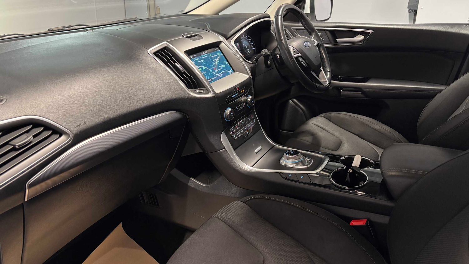 Used Ford S-Max 2018 for sale - 76125893: Photo 29