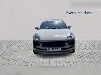 Used Porsche Macan 2023 for sale - 78732494: Photo