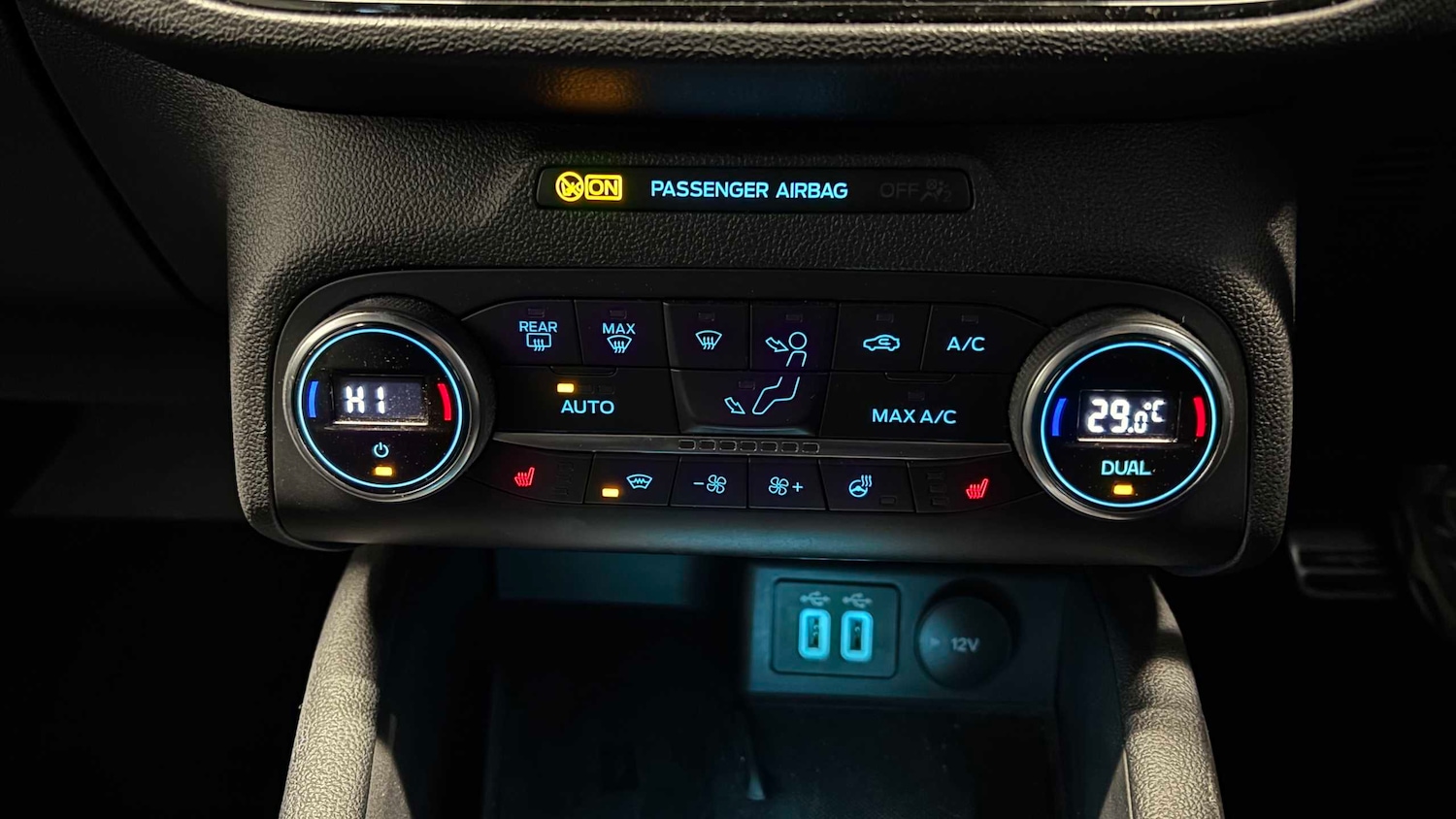 Used Ford Focus 2021 for sale - 76875721: Photo 20