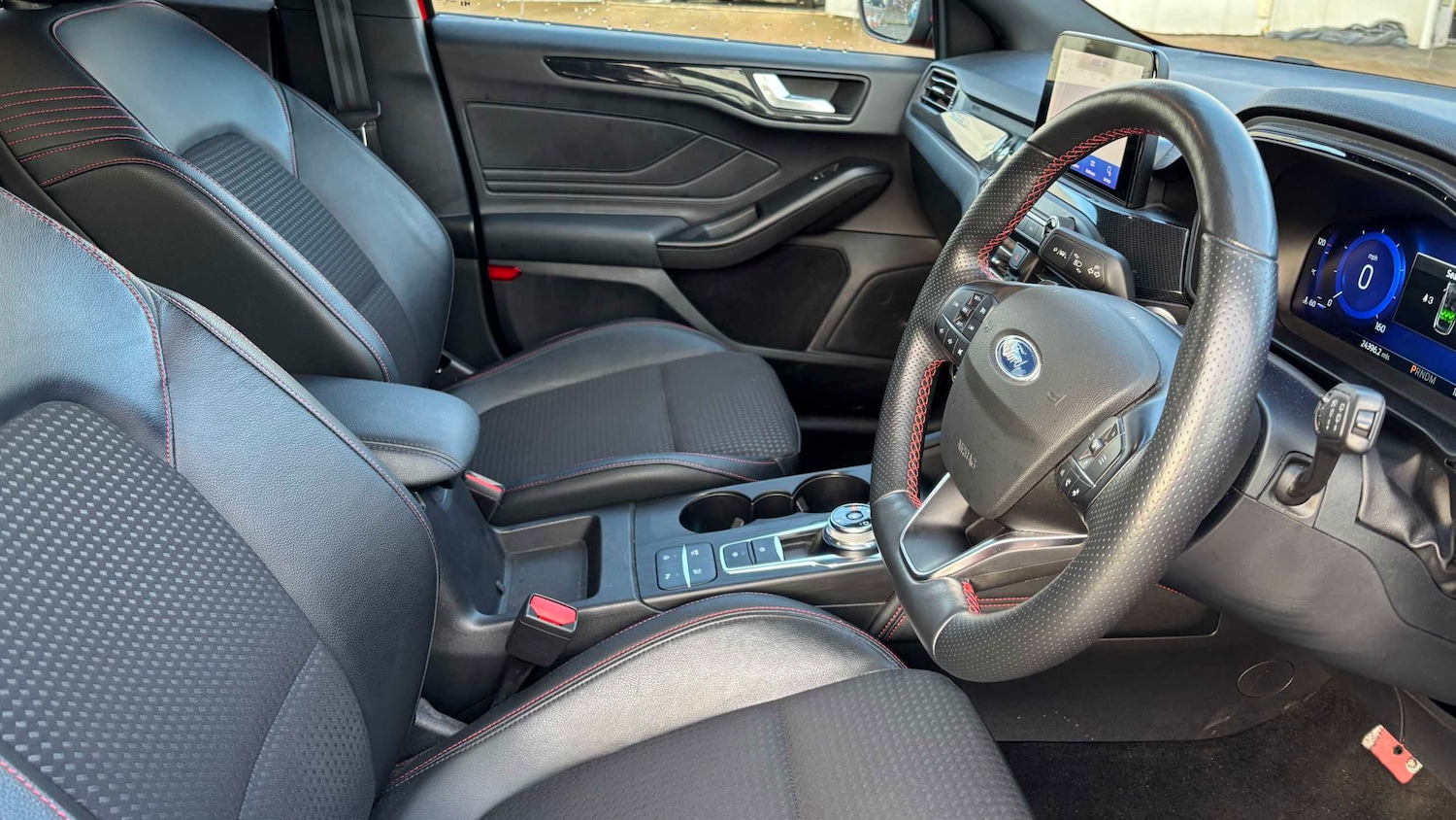 Used Ford Focus 2021 for sale - 76875721: Photo 7