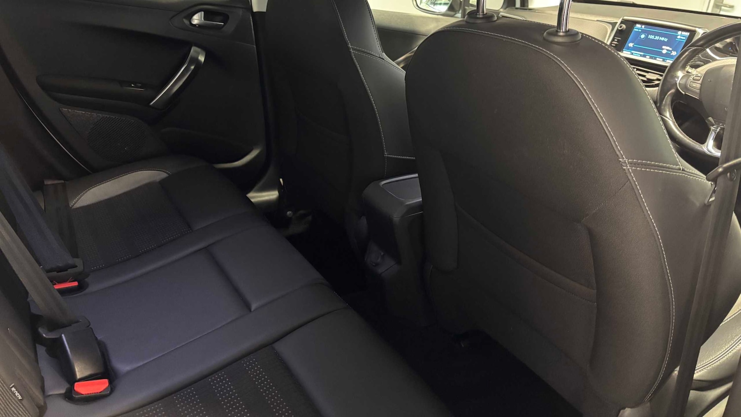 Used Peugeot 2008 2018 for sale - 77472693: Photo 22