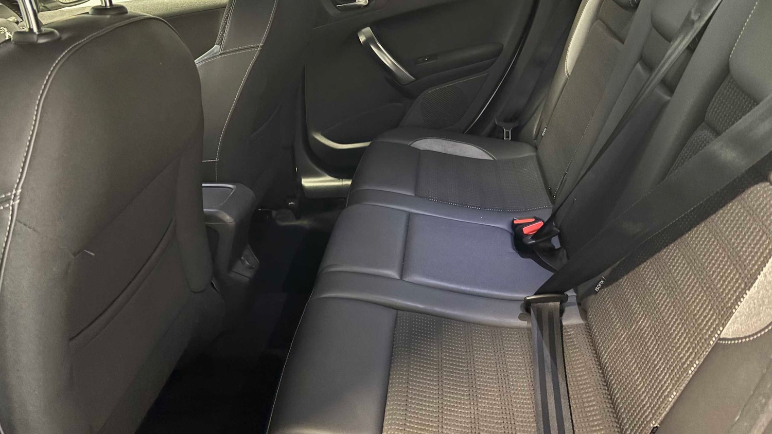 Used Peugeot 2008 2018 for sale - 77472693: Photo 26