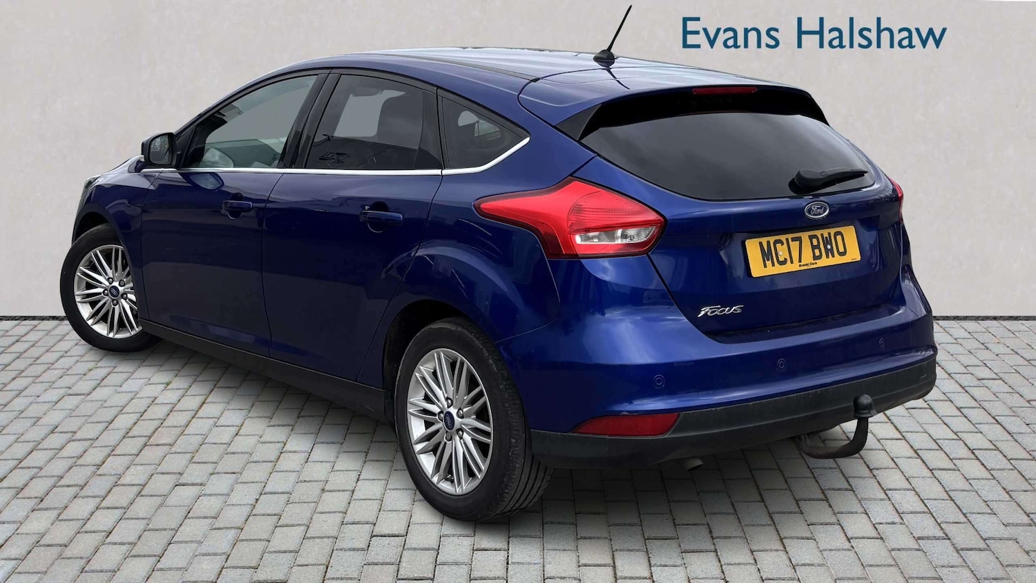 Used Ford Focus 2017 for sale - 78010032: Photo 2