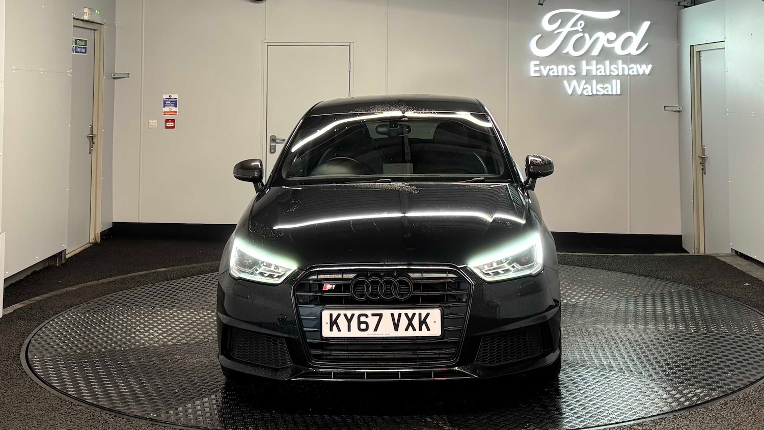 Used Audi A1 for sale - 77661202: Photo 2