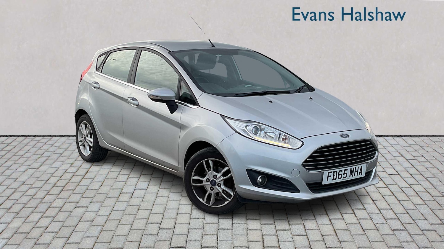 Used Ford Fiesta 2015 for sale - 76401285: Photo 1