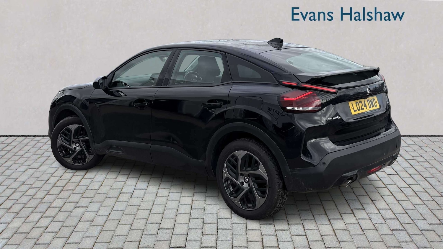 Used Citroen C4 2024 for sale - 77726824: Photo 2