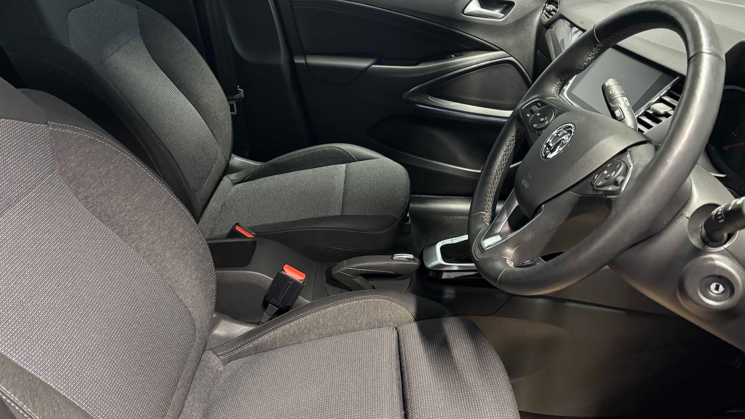 Used Vauxhall Crossland 2022 for sale - 76587699: Photo 10