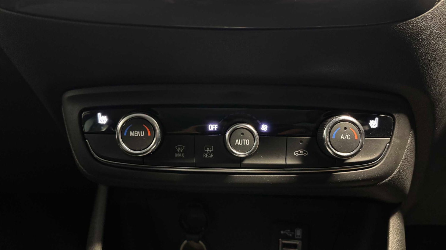 Used Vauxhall Crossland 2022 for sale - 76587699: Photo 16