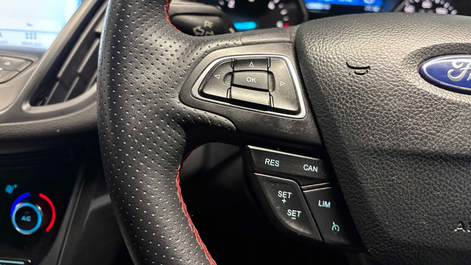 Used Ford Kuga 2019 for sale - 77638482: Photo 16