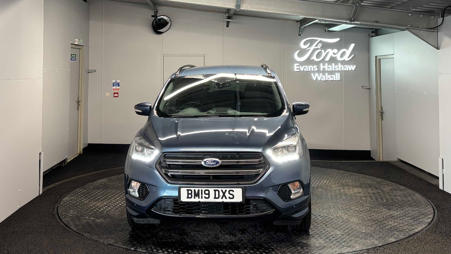 Used Ford Kuga 2019 for sale - 77638482: Photo 2