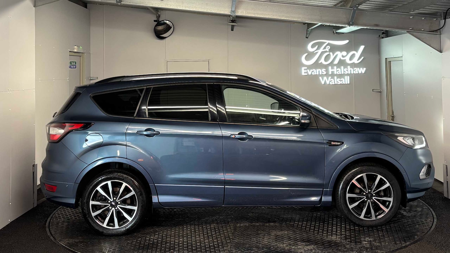 Used Ford Kuga 2019 for sale - 77638482: Photo 4
