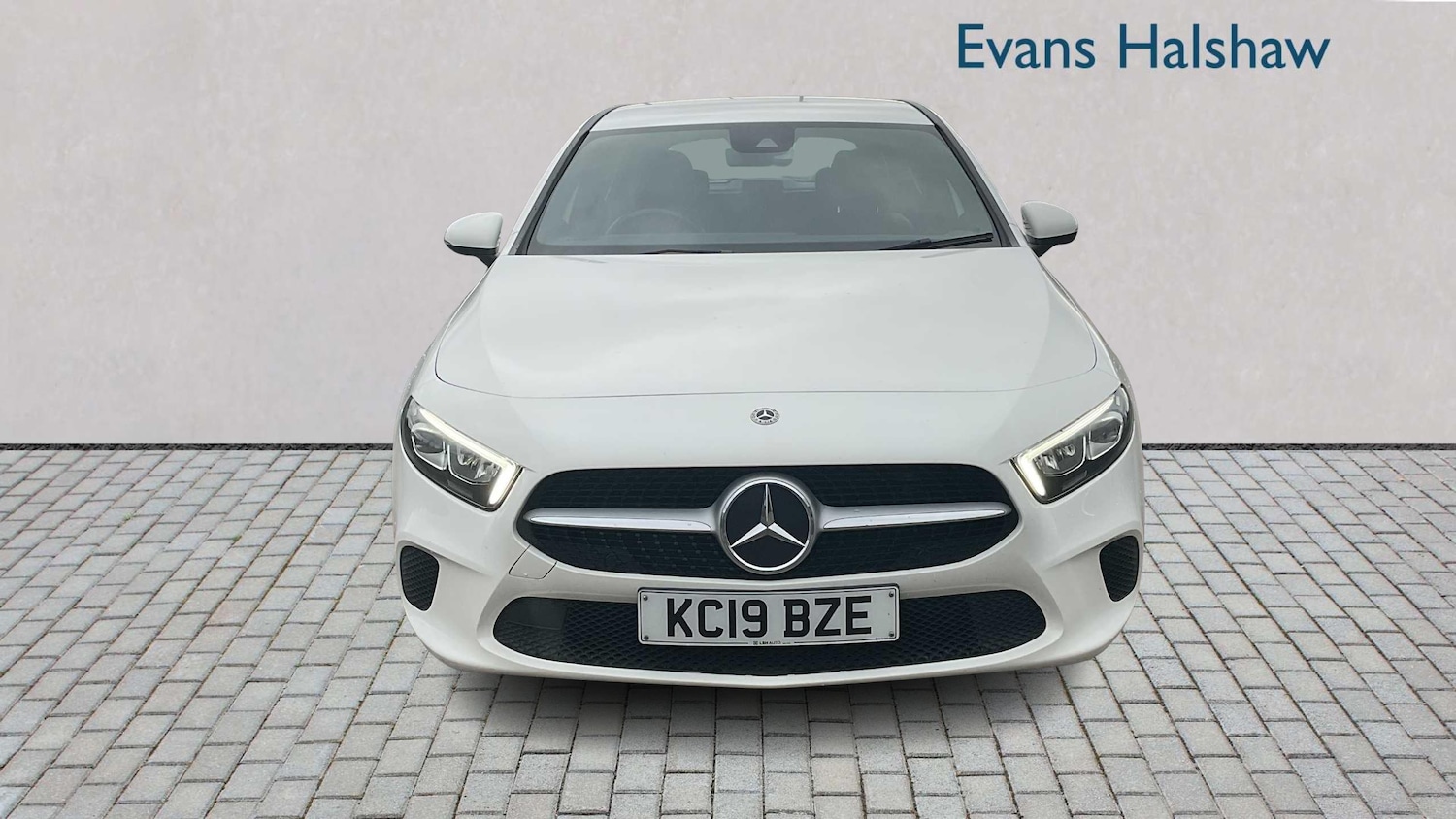Used Mercedes-Benz A-Class 2019 for sale - 76460358: Photo 4