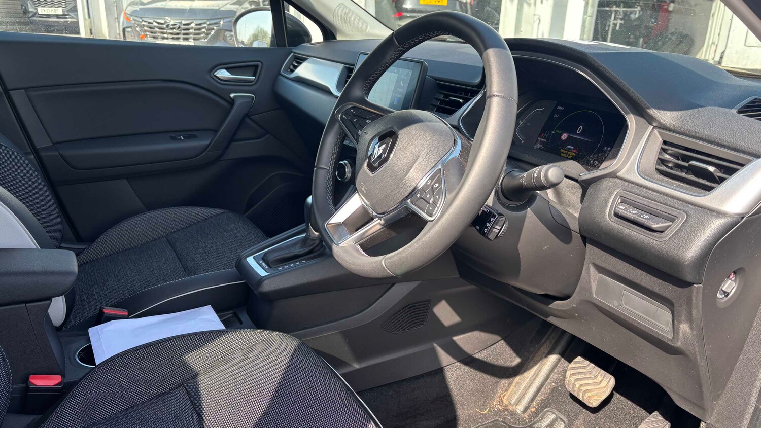 Used Renault Captur 2023 for sale - 78173590: Photo 6