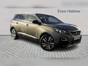 Used Peugeot 5008 2020 for sale - 76624649: Photo