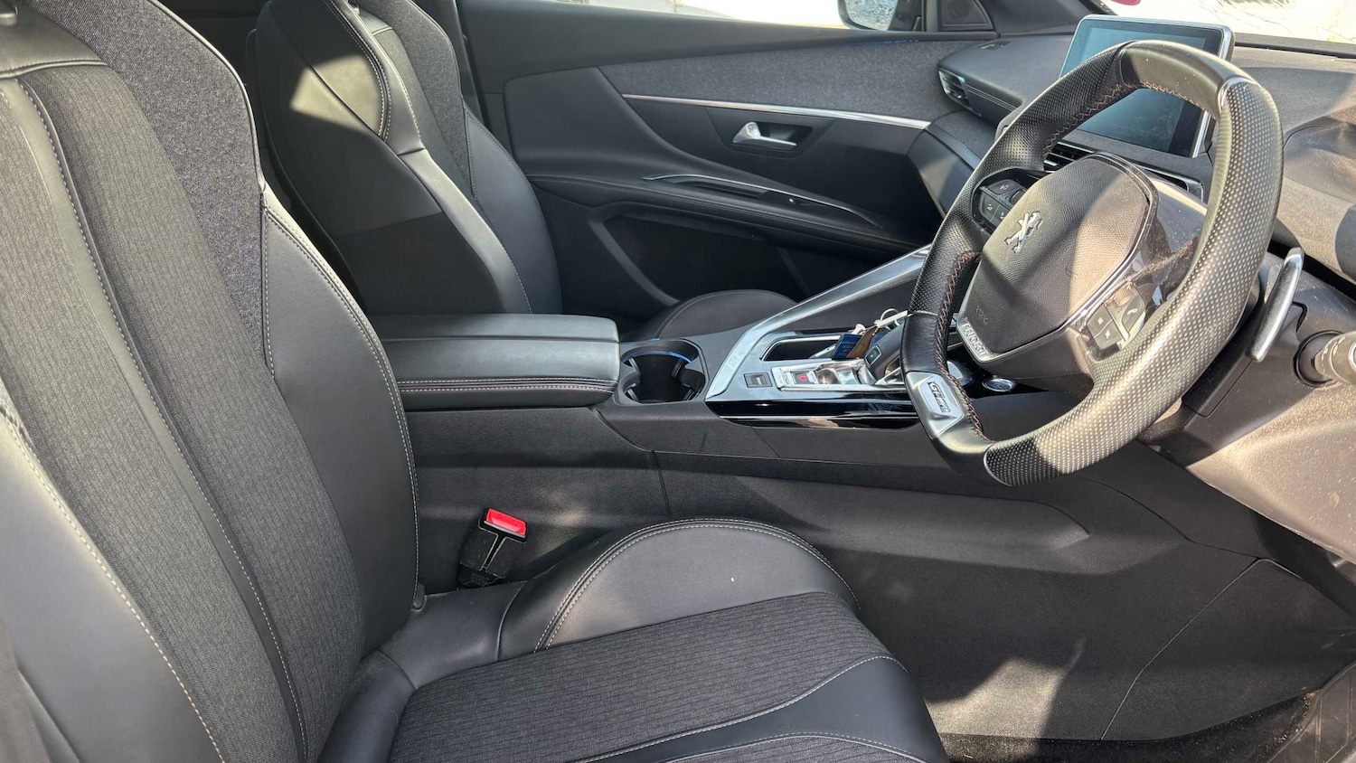 Used Peugeot 5008 2020 for sale - 76624649: Photo 6