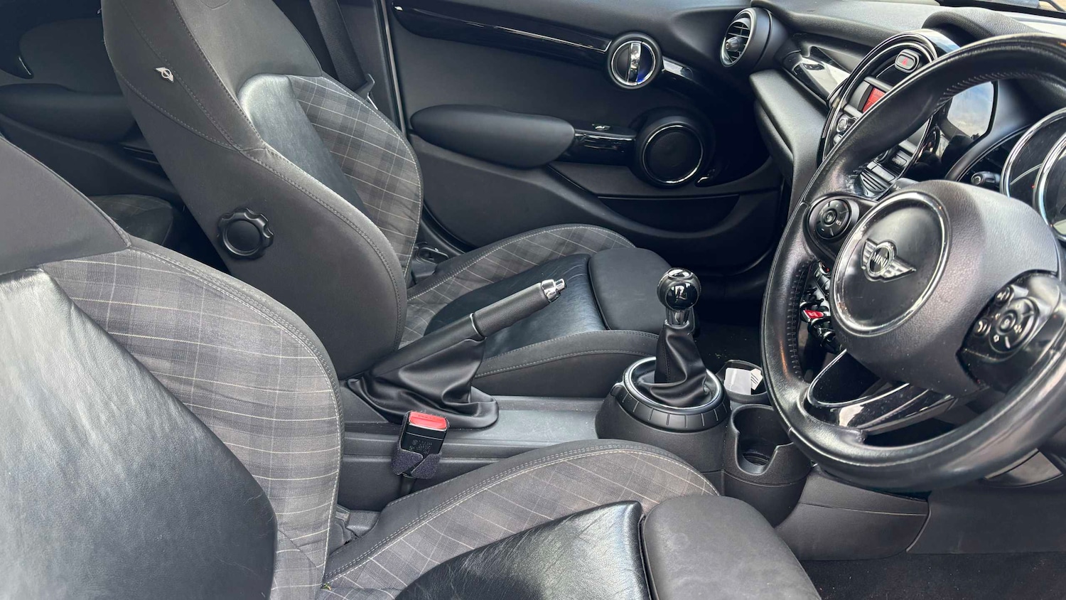 Used MINI Hatch 2015 for sale - 76636674: Photo 7