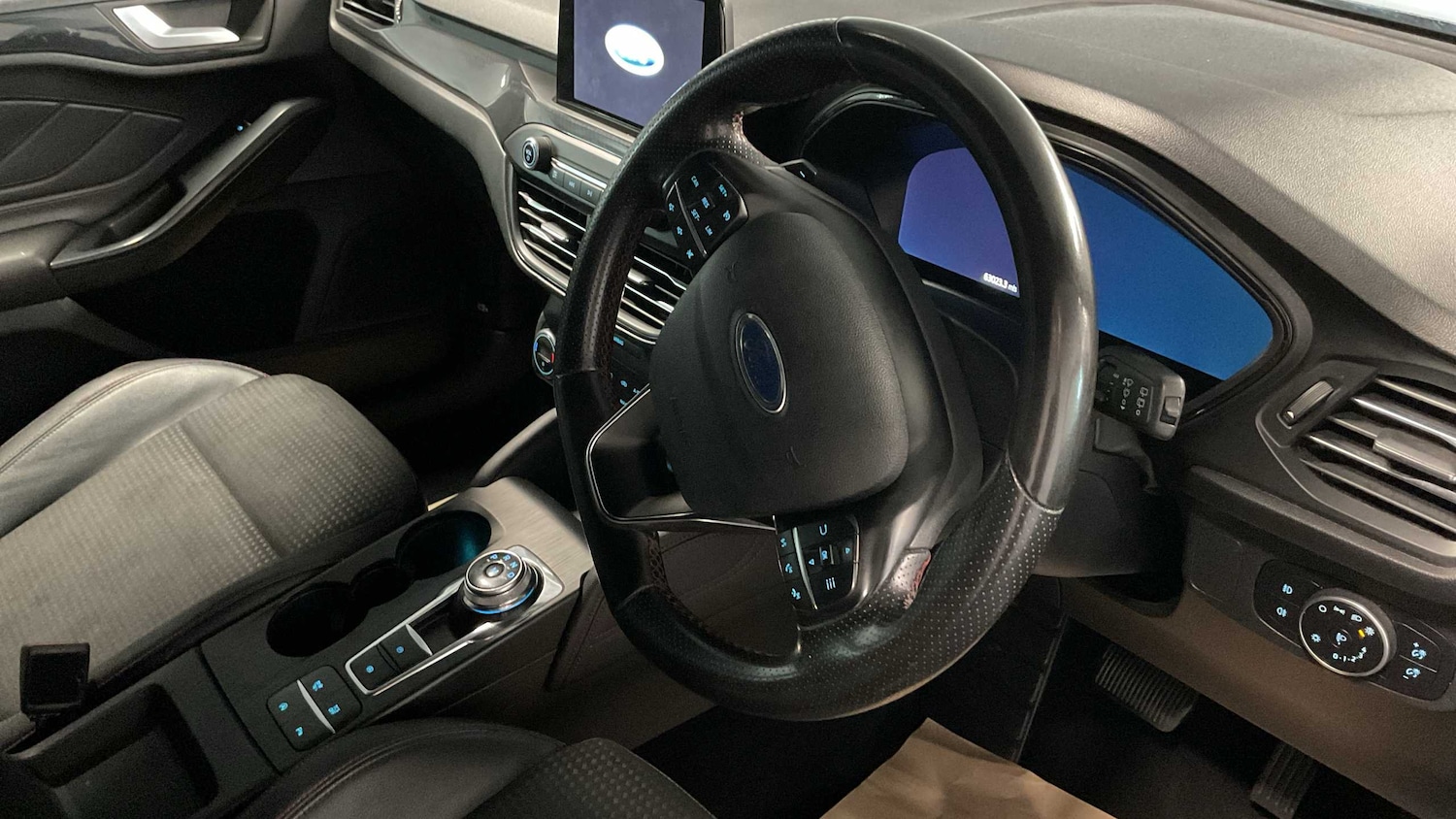 Used Ford Focus 2021 for sale - 76610469: Photo 13