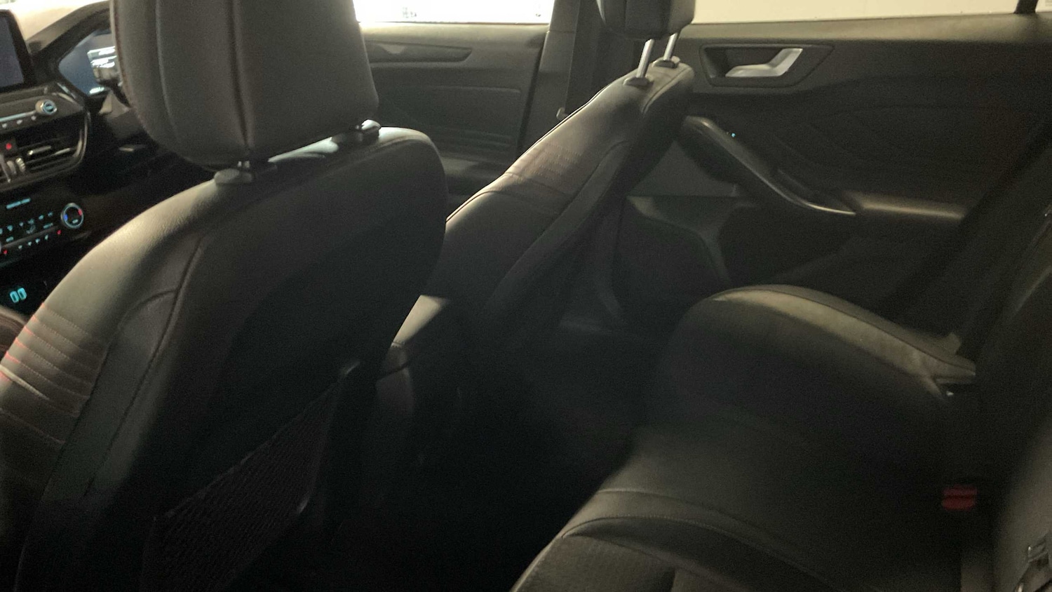 Used Ford Focus 2021 for sale - 76610469: Photo 22