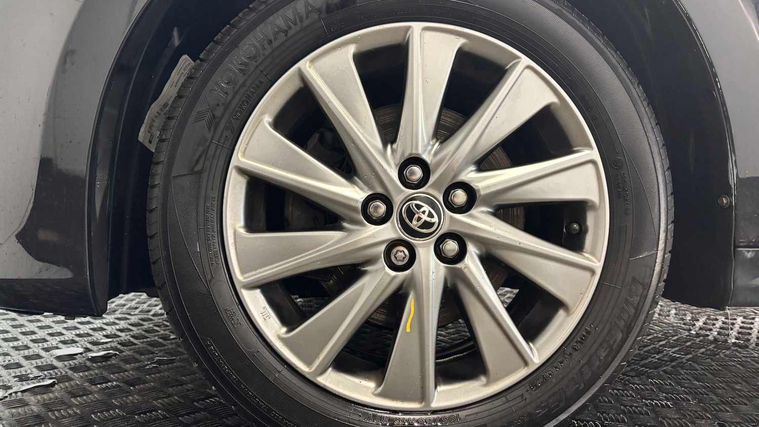 Used Toyota Yaris 2022 for sale - 76732392: Photo 11