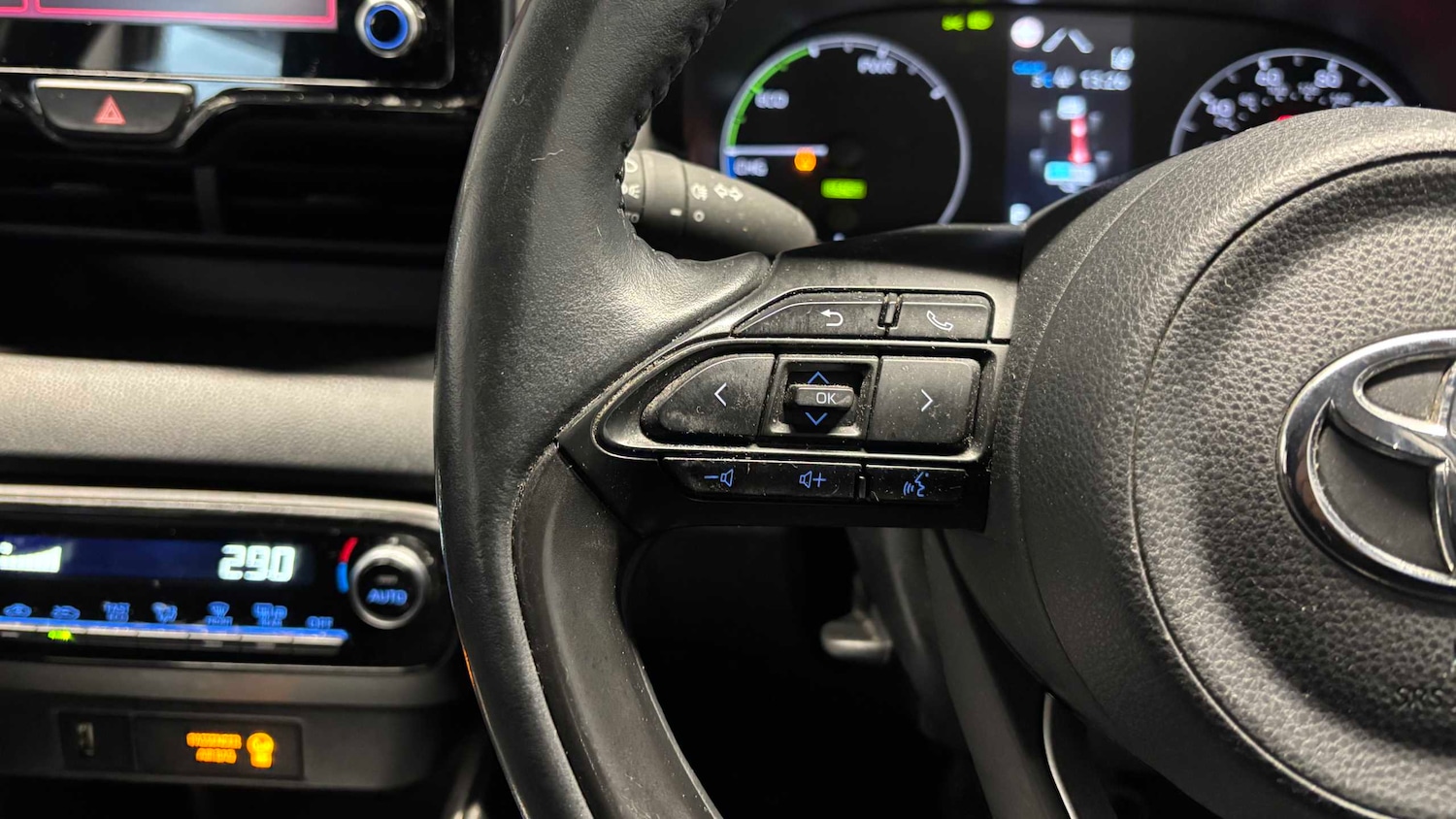 Used Toyota Yaris 2022 for sale - 76732392: Photo 16