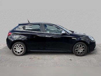Used Alfa Romeo Giulietta 2016 for sale - 75931022: Photo