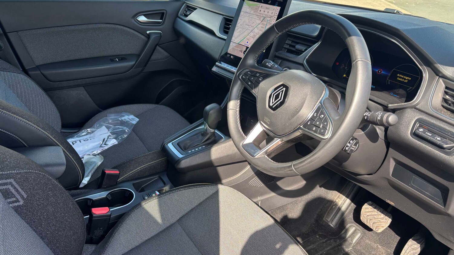 Used Renault Captur 2024 for sale - 78173489: Photo 6