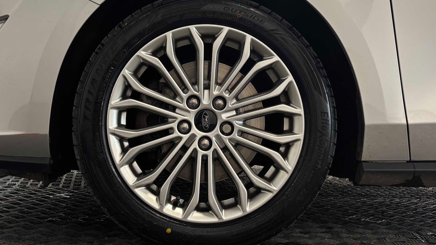 Used Ford Focus 2021 for sale - 76648963: Photo 11