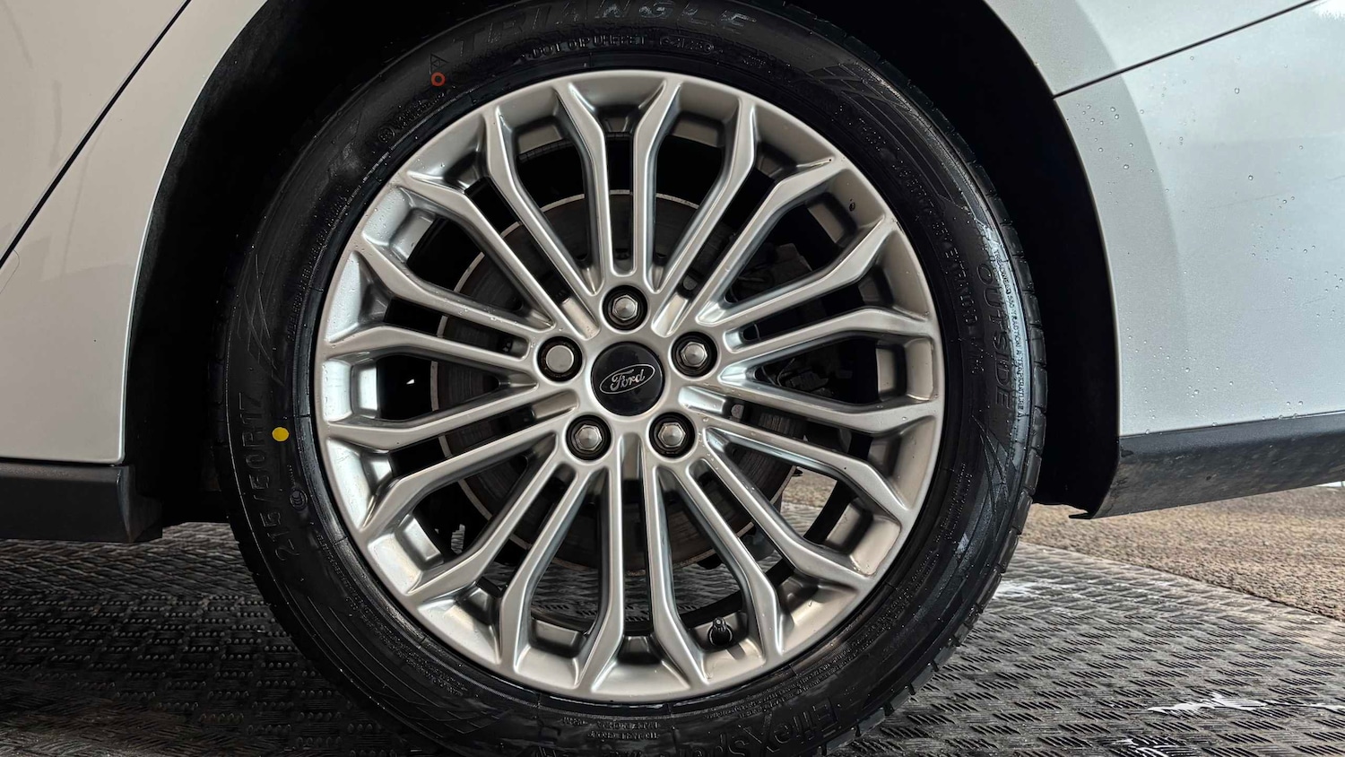 Used Ford Focus 2021 for sale - 76648963: Photo 12